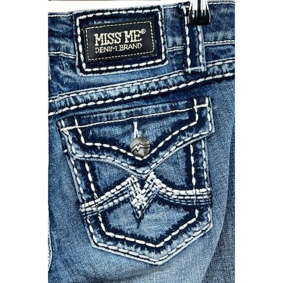 Miss Me Irene Distressed Bootcut Jeans Size 28 Long - Picture 2 of 8